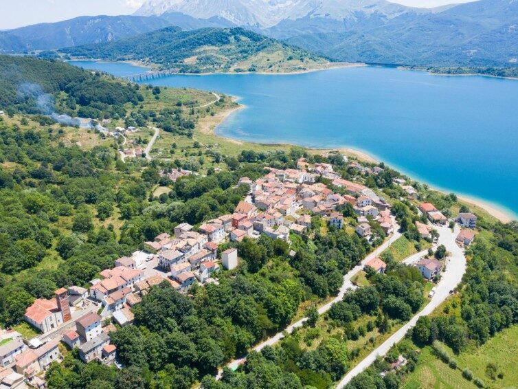 lago-campotosto-mascioni